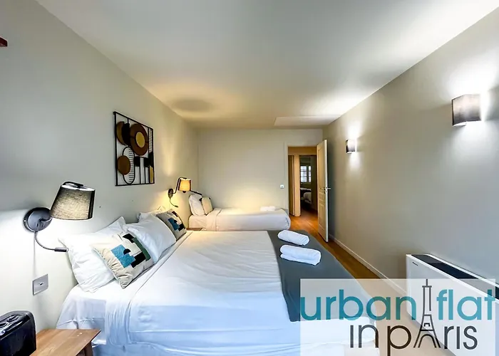 Apartment Urbanflat 130 - Beautiful 4 Bedroom *