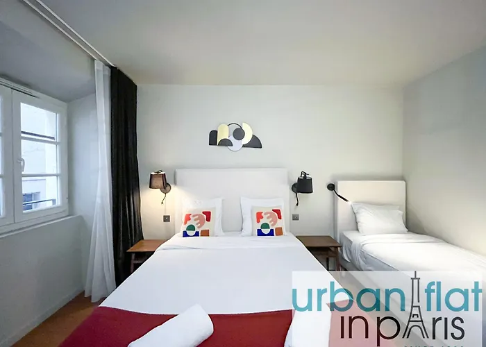 Apartment Urbanflat 130 - Beautiful 4 Bedroom Paris